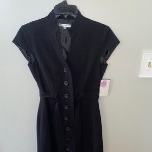 Black Sleeveless Sandra Darren Dress